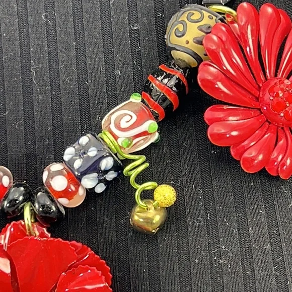 ⭐️Adorned Crown Artisan Assemblage jingle bell poinsettia Christmas necklace - Picture 3 of 11